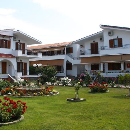Hotel Katerina Keramoti  Bagian luar foto